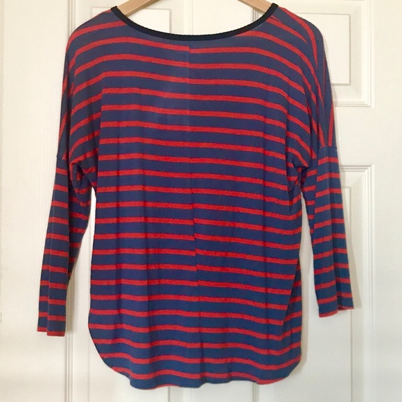 Blue and red 3/4 sleeve T-shirt - Picture 2 of 3